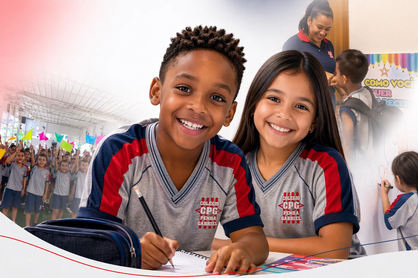 Alunos do Colégio Penha Gabriel sorrindo em sala de aula
